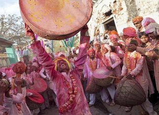 Holi Special Non-Film Folk Songs To Set Your Mood